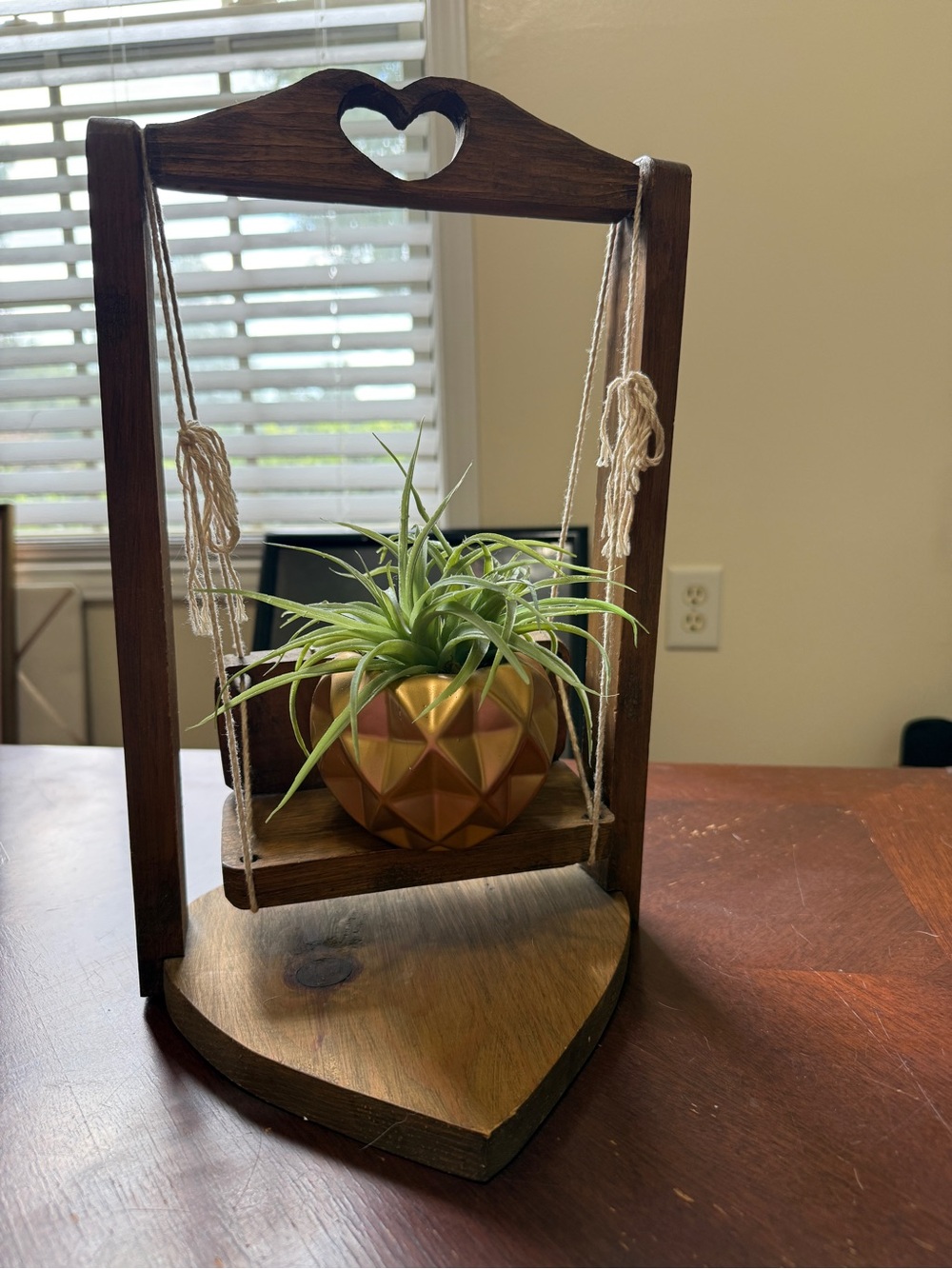 Vintage Rustic Wood Heart Swing Shelf – Country Cottage Decor